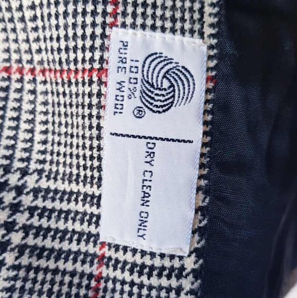 Vintage Houndstooth Short Suit Jacket ✨ - Picture 10 of 11